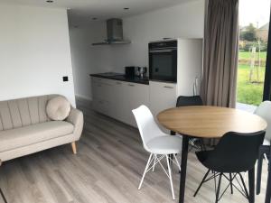 Uniek overnachten in een Tiny House op de Appelhof