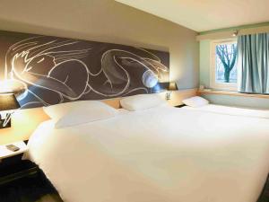 Hotels ibis Bourg en Bresse : Chambre Standard avec 1 Lit Double et 1 Lit Simple - Occupation simple - Non remboursable