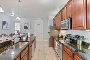 Last Minute Disney Getaway! Private Pool, Hot Tub & Games Room. Book Now! #97453