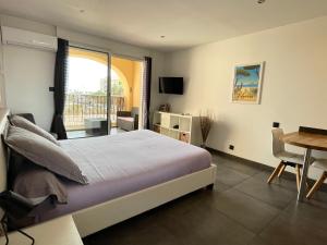 Le Port Plage Studio tout confort Terrasse Clim