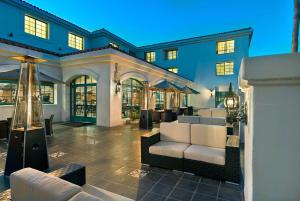 DoubleTree by Hilton San Pedro