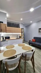 Kate's new cozy apartment - Kʼutʼaisi