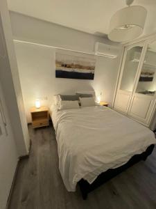 Stylish Seaview Apartment