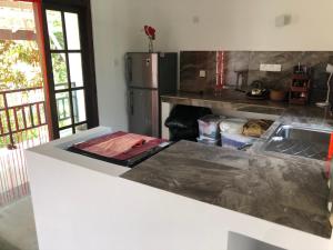 Whynot Apartment Hikkaduwa