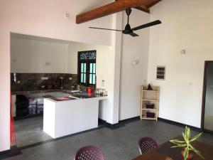 Whynot Apartment Hikkaduwa