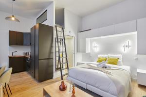 Studio Jardin du Luxembourg by Studio prestige