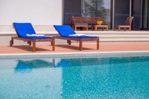 Modern Villa Anna with outdoor pool in Visnjan