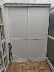 Luminoso Apartamento Exterior con Balcón y Patio en Centro Histórico Feria-Alameda