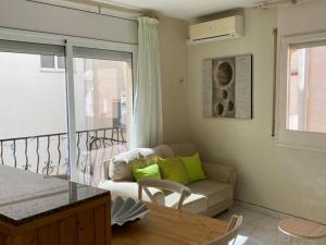 INNOUTHOME APARTAMENTO CON WIFI y AA_BALMES I