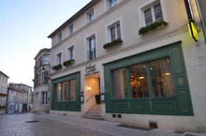 Hotels Logis Hotel Le Saint Georges : photos des chambres