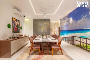 StayVistas The Isabella House - Hill-View Villa with Outdoor Pool & Pool-Side Gazebo