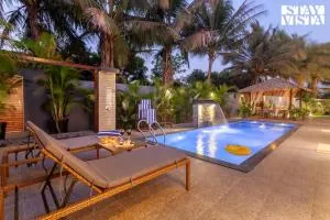 StayVista's The Isabella House - Hill-View Villa with Outdoor Pool & Pool-Side Gazebo - Chinchavli