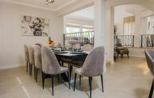 Awesome Home In Poljica With Sauna