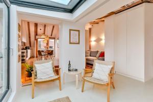 Dreamy Sunset Loft in Sofia City Center