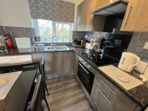 140, Three bed two storey chalet on Bermuda holiday park, Hemsby - Sleeps 6 on a pet free site - entertainment onsite and close by