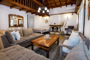 Aliki Houses Beach Residence