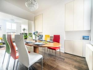 Stylish 3-Bed Duplex Apartment Near Notting Hill - Pass the Keys