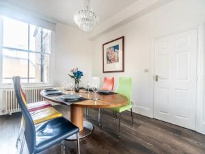 Stylish 3-Bed Duplex Apartment Near Notting Hill - Pass the Keys