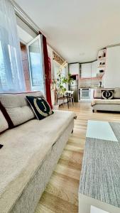 NeriesApartment No.2 Bedrooms Modern Suite In Centrum