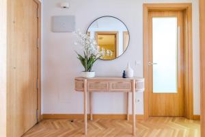 Apartamento con parking y piscina