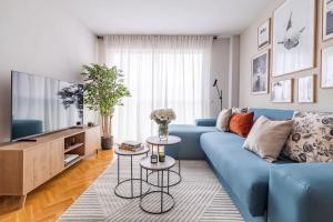 Apartamento con parking y piscina