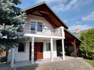 Domek Chmiel II nad Jeziorem Tarnobrzeskim