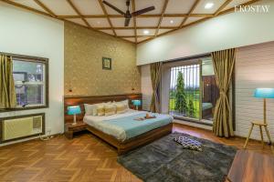 EKO STAY Gold- CHESTNUT VILLA