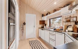 Stunning Home In Humble With Sauna