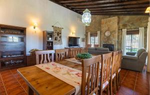 4 Bedroom Stunning Home In Guillena