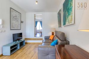 Charming home with Sea views & Maltese Balcony by 360 Estates