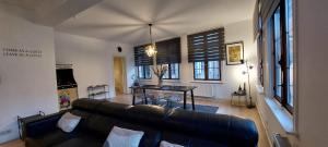 The View - spacious 2 bdr appt in with view