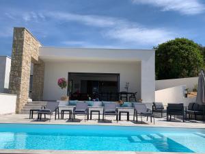 LES VILLAS DU DOMAINE NAPOLEON CORSICA vue mer et piscine : Villa 3 Chambres