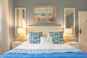 Sunrise on Stiebel Rocks