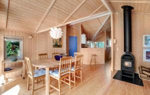 Nice Home In Tisvildeleje With Sauna