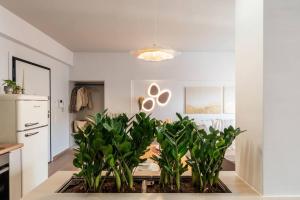 Glamorous 4th FL Apt in Kolonaki 6 min to Syntagma