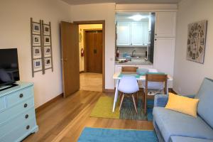 Monumental Apartment