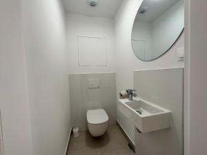 Vyhlad na mesto, 24. poschodie, free parking