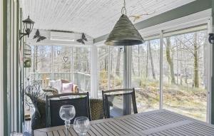 2 Bedroom Awesome Home In Örkeljunga