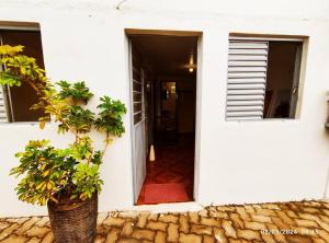 Microcasa com vista para o Cristo