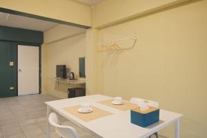 Cyh hotel