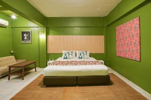 Cyh hotel