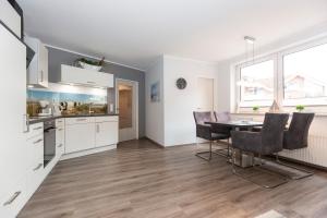 Lord Nelson Lord 210