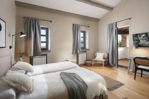 Rustic Villa Calluna with a pool in Istria 