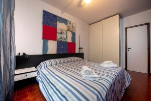 252 - Casa Sestrina - Centro Storico, 90metri dalla Baia del Silenzio patrimonio unesco da spiaggia e mare