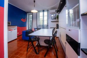 252 - Casa Sestrina - Centro Storico, 90metri dalla Baia del Silenzio patrimonio unesco da spiaggia e mare