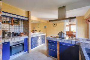 700m de la plage, maison pour 12- Sauna et hammam