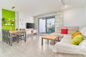 Ático Antonio Sol Primera Línea