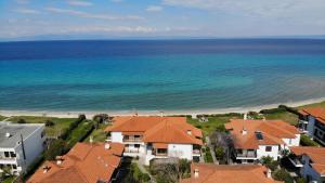 Take Me To The Sea - Beachfront, Starlink