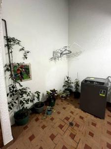 Casa amplia, en lugar tranquilo