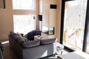 Cottage Zoobox-style 51